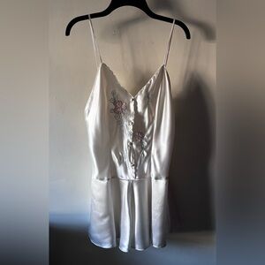 R Michael Alan Ivory Satin Floral Rose Embroidered Romper Lingerie Vintage